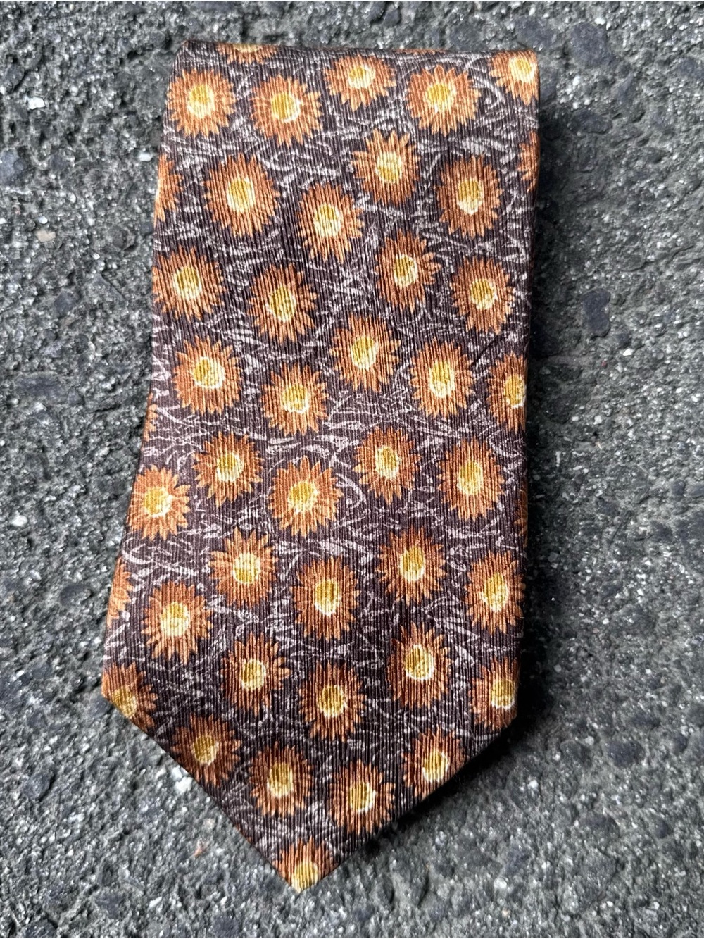 Mondo Uomo Hand Made Italian Silk neck tie gold brown floral tan neutral boho